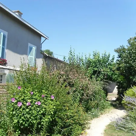 Maison Bois Fleurie